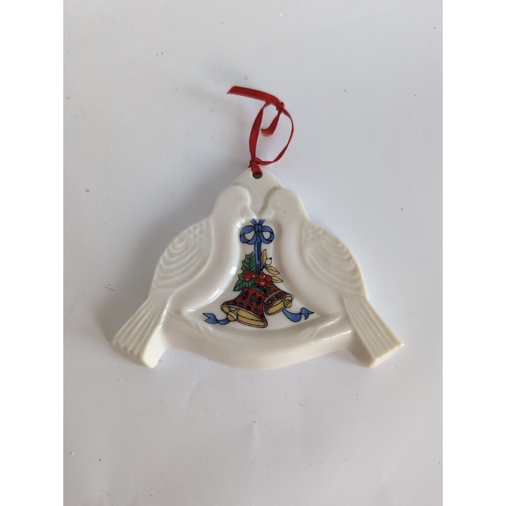 DONEGAL Parian Porcelain China CHRISTMAS Ornament in Box 2 Turtle Doves